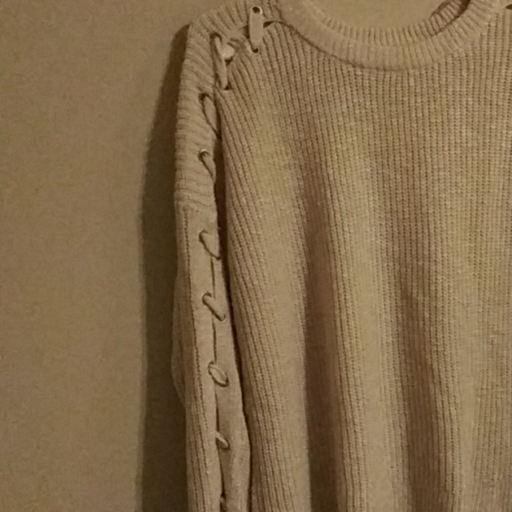 Sweater - Picture 2 of 3